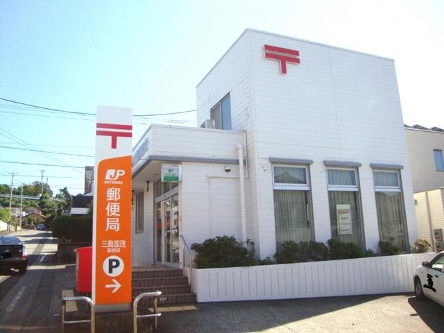 �É����O���s�����u�̓y�n�̎��ӊ�