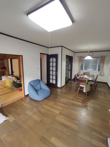 �É����O���s�����2���ڂ̒��È�ˌ��Ă̂��̑�����