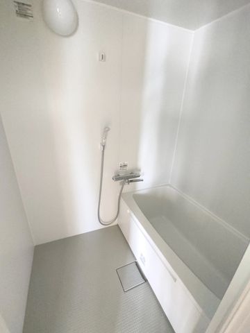 �É������Îs��� �̒��È�ˌ��Ă̗���