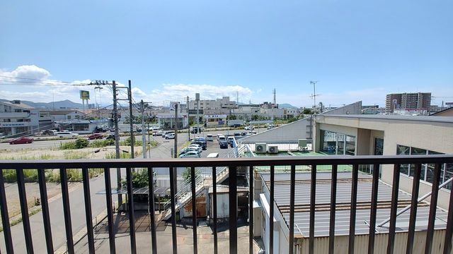 �É������Îs����c �̒��Ã}���V�����̂��̑�