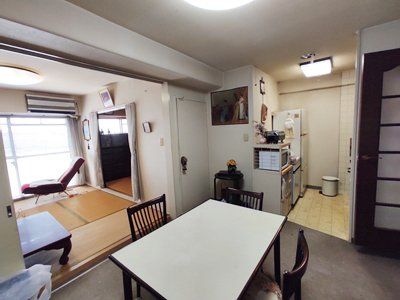 �É������Îs����c �̒��Ã}���V�����̂��̑�����