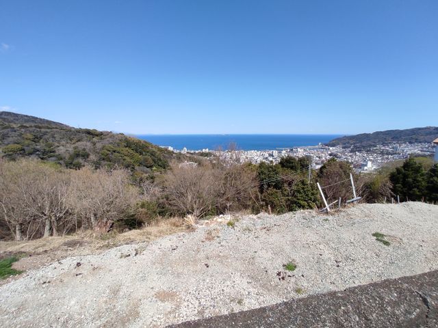 �É����ɓ��s�� �̓y�n�̌��n�y�n�ʐ^