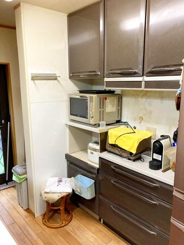 �É�����a��s���� �̒��È�ˌ��ẴL�b�`��