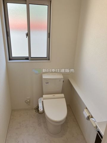 �É����ɓ��̍��s���� �̒��È�ˌ��Ẵg�C��