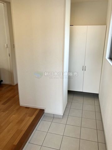 �É����ɓ��̍��s���� �̒��È�ˌ��Ă̌���