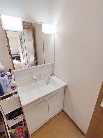 �É�����a��s�쓇�c �̒��È�ˌ��Ă̐��ʑ�E���ʏ�