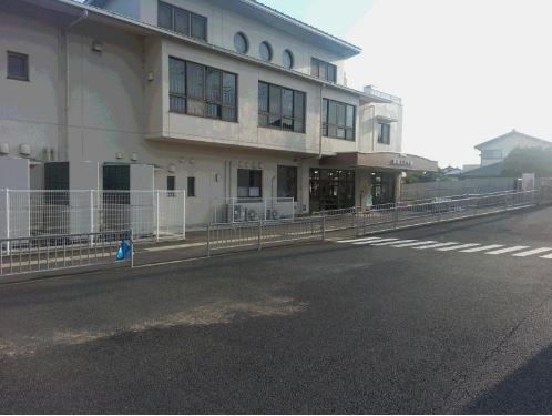 �É����O���s�J�c �̓y�n�̎��ӊ�