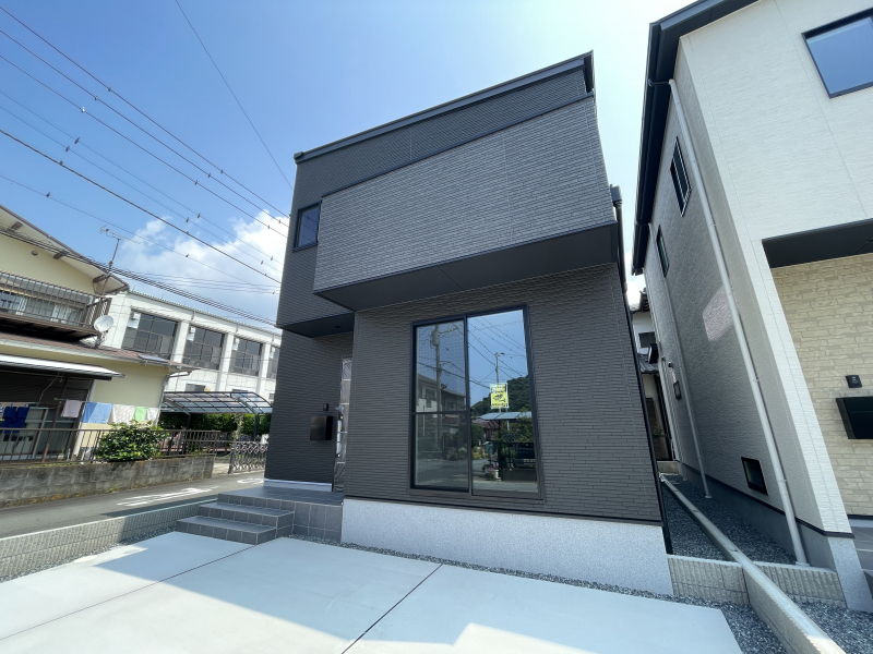 �É����x���S���������쎚�ܔ��c9-8�̐V�z��ˌ��Ă̌��n�O�ώʐ^