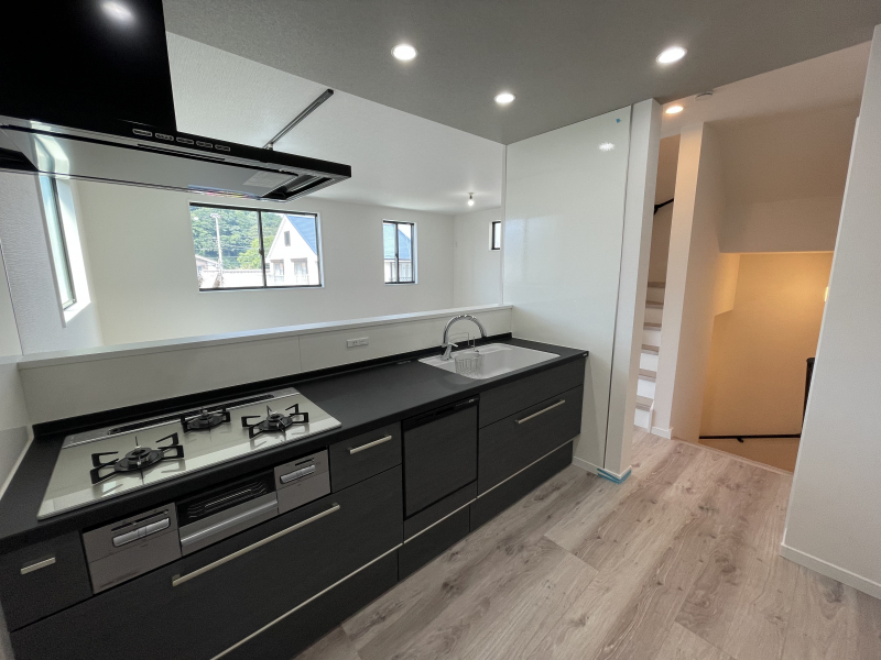 �É����x���S���������쎚�ܔ��c9-15�̐V�z��ˌ��ẴL�b�`��