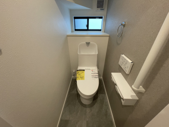 �É����x���S���������쎚�ܔ��c9-15�̐V�z��ˌ��Ẵg�C��