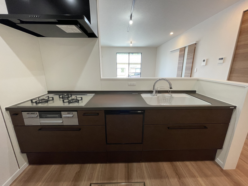 �É����x���S���������쎚�ܔ��c9-16�̐V�z��ˌ��ẴL�b�`��