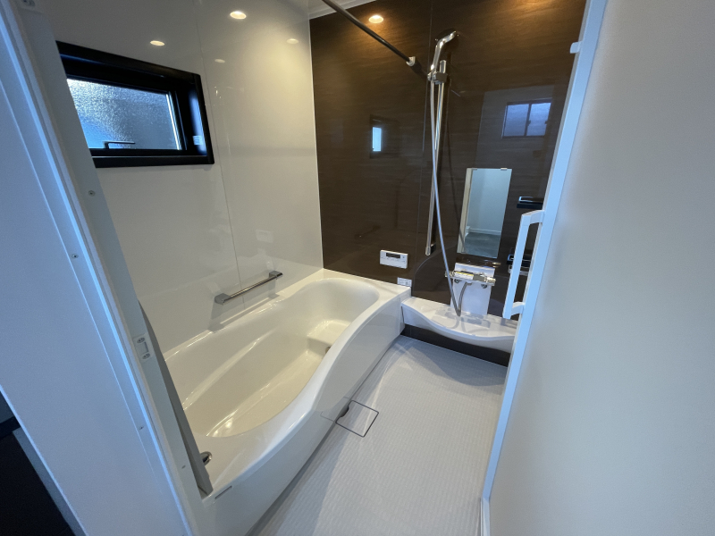 �É����x���S�������������J��579-6�̐V�z��ˌ��Ă̗���