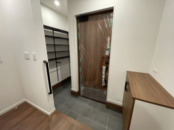 �É����x���S�������������J��579-6�̐V�z��ˌ��Ă̌���