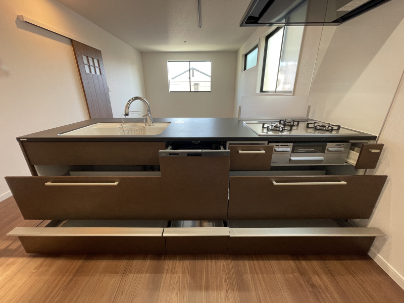 �É����x���S�������������J��579-6�̐V�z��ˌ��ẴL�b�`��