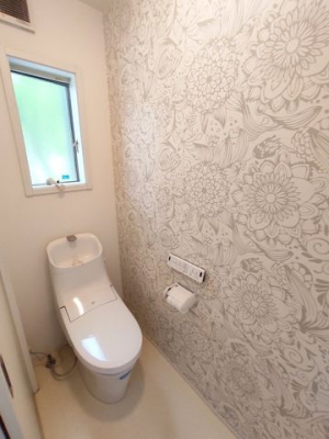 �É�������s������ �̒��È�ˌ��Ẵg�C��