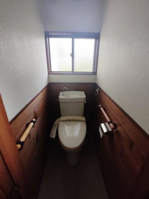 �É�����a��s�_�� �̒��È�ˌ��Ẵg�C��