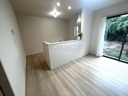 �É������Îs����c �̒��È�ˌ��Ẵ��r���O