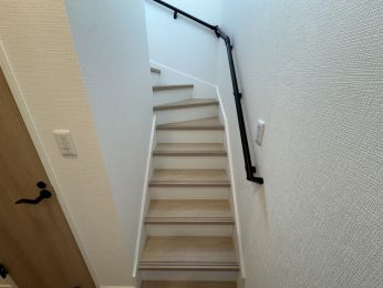 �É�������s��׎���בO175-5�A���̐V�z��ˌ��Ă̂��̑�����