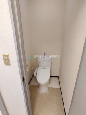 �É������Îs��蒬5���ڂ̃r���̃g�C��