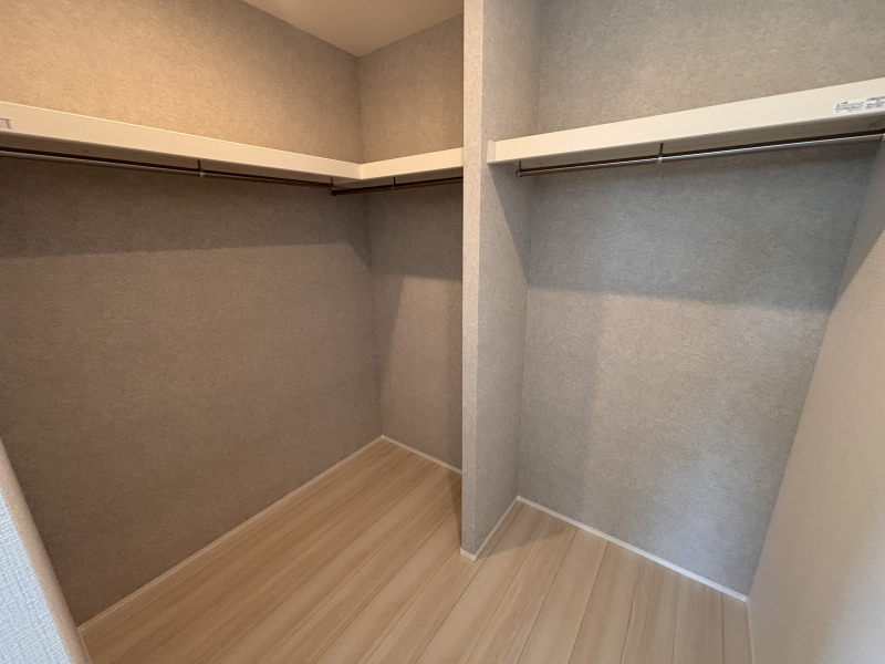 �É������Îs���ŘH������1527-11�A1527-15�A1532-15�̐V�z��ˌ��Ă̎��[