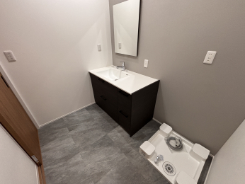 �É������Îs���ŘH������1527-12�A1527-16�̐V�z��ˌ��Ă̐��ʑ�E���ʏ�