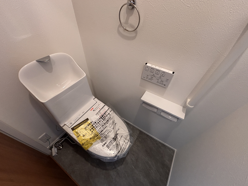 �É����O���s����73-24�̐V�z��ˌ��Ẵg�C��
