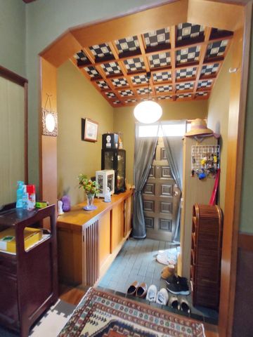 �É����O���s�x�m�r���b�W �̒��È�ˌ��Ă̌���