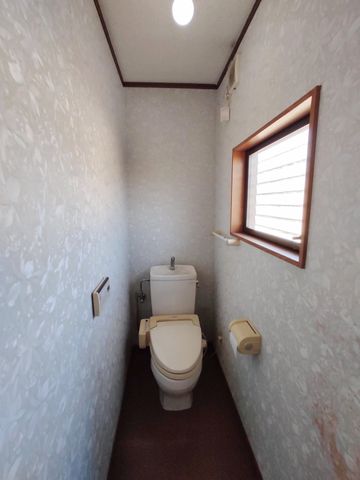 �É������Îs��z�K �̒��È�ˌ��Ẵg�C��