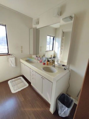 �É����c���S���쒬���J �̒��È�ˌ��Ă̐��ʑ�E���ʏ�
