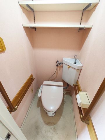 �É������Îs������ �̒��Ã}���V�����̃g�C��