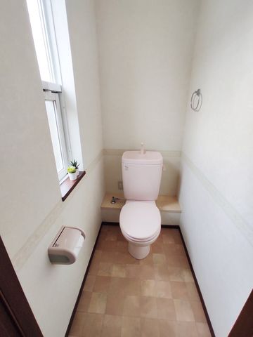 �É�����a��s�쓇�c �̒��È�ˌ��Ẵg�C��