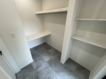 �É����O���s�뒬�c121-11�C-12�C-15�̐V�z��ˌ��Ă̂��̑�