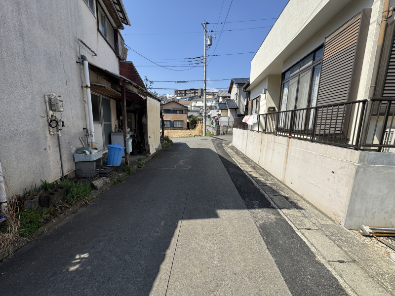 �É����O���s���q�l����35-2�̐V�z��ˌ��Ă̎��ӊ�