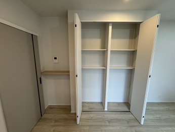 �É�����a��s��̉��꒚��1529-5�̐V�z��ˌ��Ă̎��[