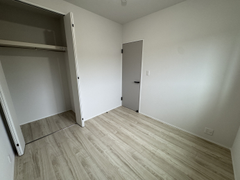 �É�����a��s��̉��꒚��1529-5�̐V�z��ˌ��Ẵ��r���O�ȊO�̋���