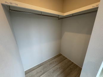 �É�����a��s��̉��꒚��1529-5�̐V�z��ˌ��Ă̎��[