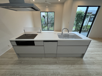 �É�����a��s��̉��꒚��1529-5�̐V�z��ˌ��ẴL�b�`��