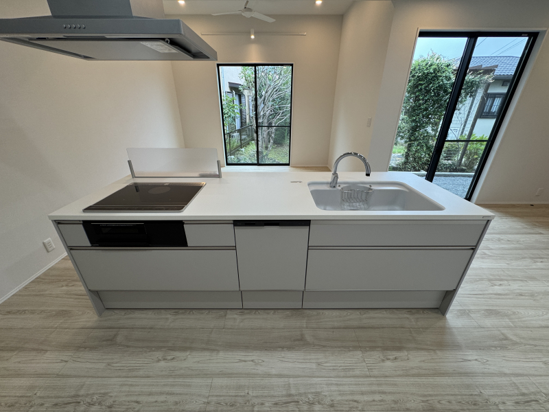 �É�����a��s��̉��꒚��1529-5�̐V�z��ˌ��ẴL�b�`��