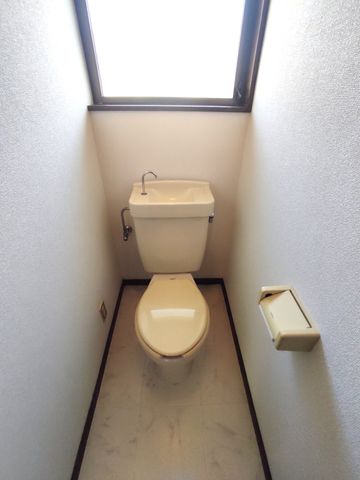 �É����c���S���쒬��� �̒��È�ˌ��Ẵg�C��