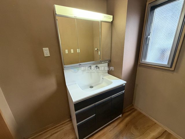 �É������Îs���Ԗ�2���ڂ̒��È�ˌ��Ă̐��ʑ�E���ʏ�