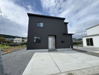 �É�������s���쎚�R����1561-15�̐V�z��ˌ��Ă̌��n�O�ώʐ^