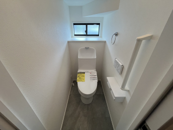 �É�������s���쎚�R����1561-15�̐V�z��ˌ��Ẵg�C��