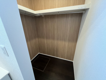 �É�������s���쎚�R����1561-15�̐V�z��ˌ��Ă̎��[
