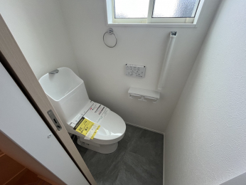 �É�������s���쎚�R����1561-14�̐V�z��ˌ��Ẵg�C��