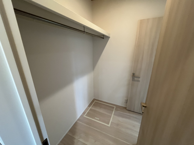�É�������s���쎚�R����1561-14�̐V�z��ˌ��Ă̎��[