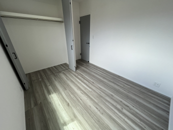 �É�������s���쎚�R����1561-13�̐V�z��ˌ��Ă̗m��