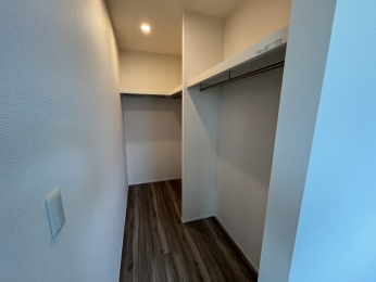 �É�������s���쎚�R����1561-13�̐V�z��ˌ��Ă̎��[