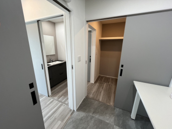 �É�������s���쎚�R����1561-13�̐V�z��ˌ��Ă̂��̑�����