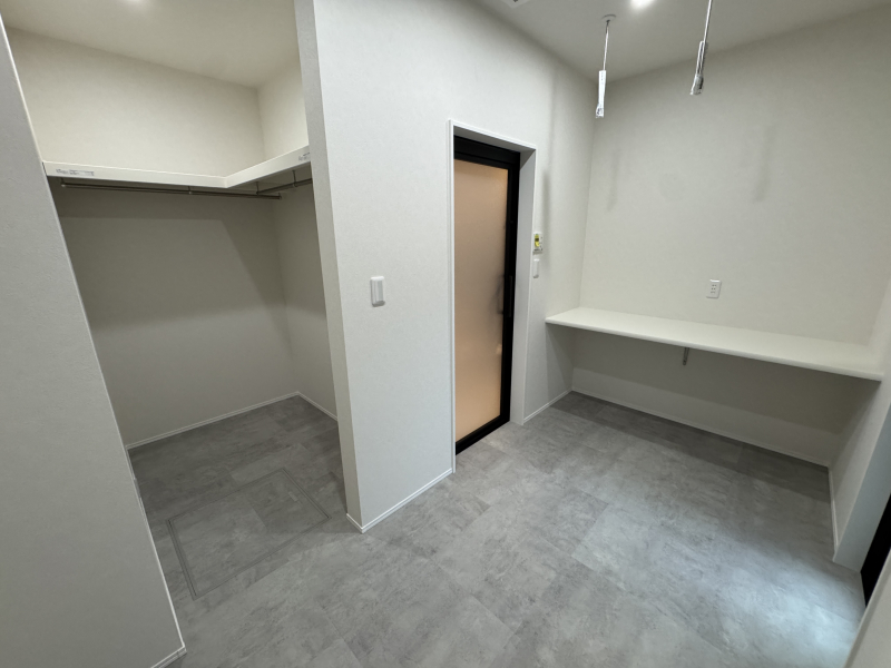 �É����c���S���쒬���䎚���R1371��40�̐V�z��ˌ��Ă̂��̑�����
