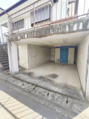 �É����O���s������ �̒��È�ˌ��Ẳ摜